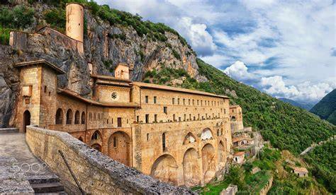 Chiese e monasteri storici del Monregalese